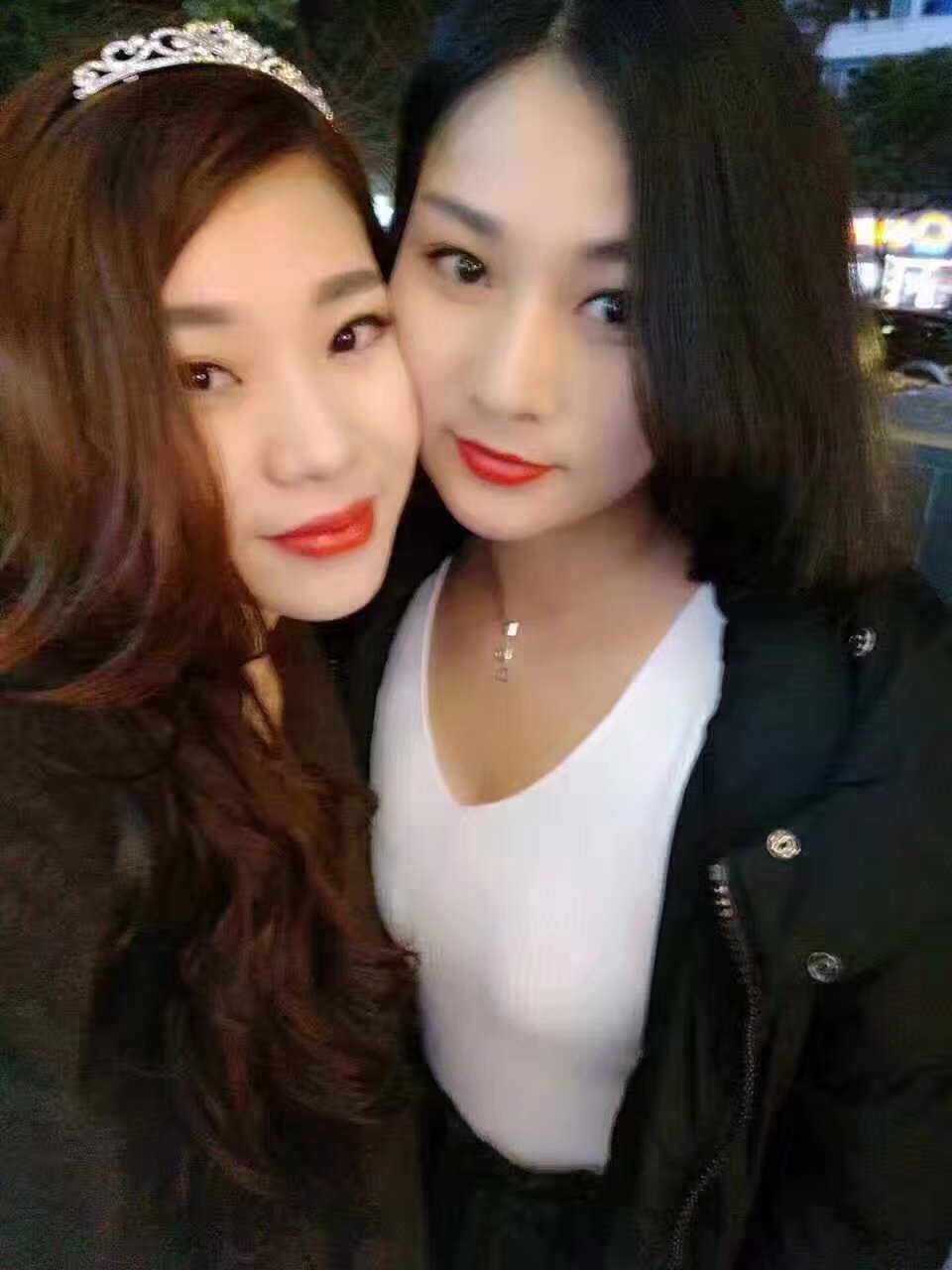 百合女法师