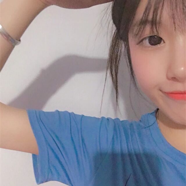 芸芯的露出