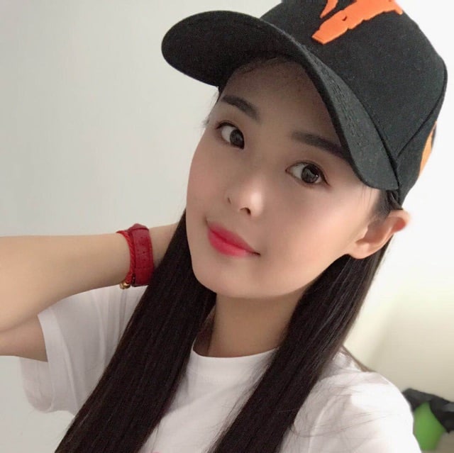 师师之大巴之上
